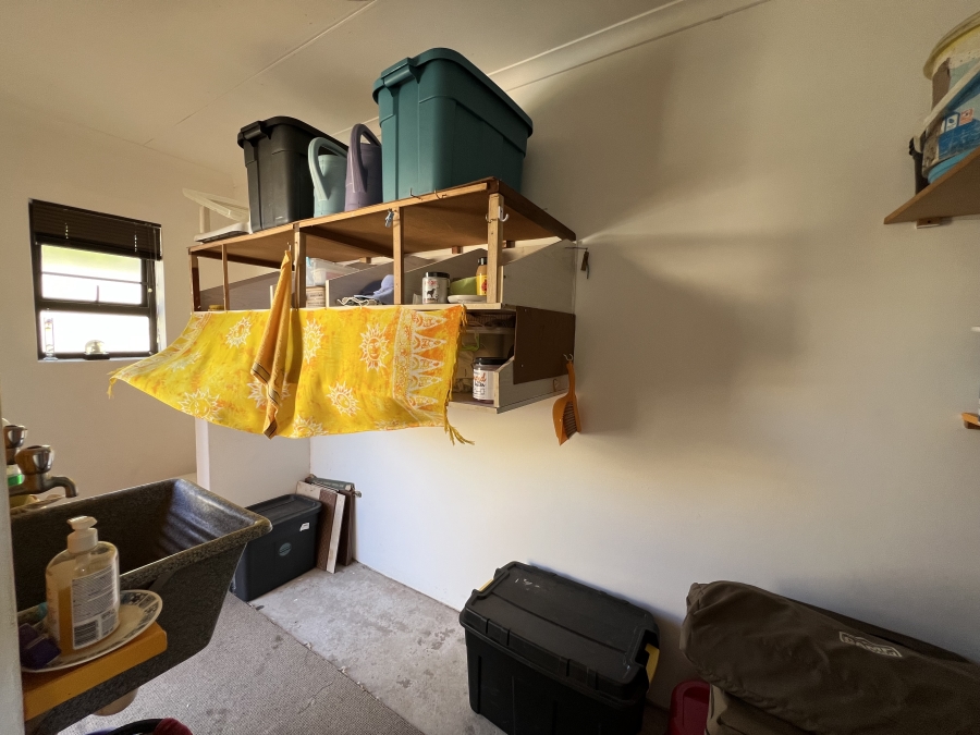 3 Bedroom Property for Sale in Wavecrest Eastern Cape